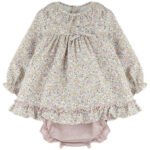 Jesusito bebé flores